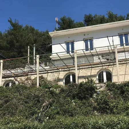 Prapratno Beachfront Paradise Jago Ston