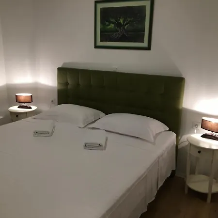 Prapratno Beachfront Paradise Jago
